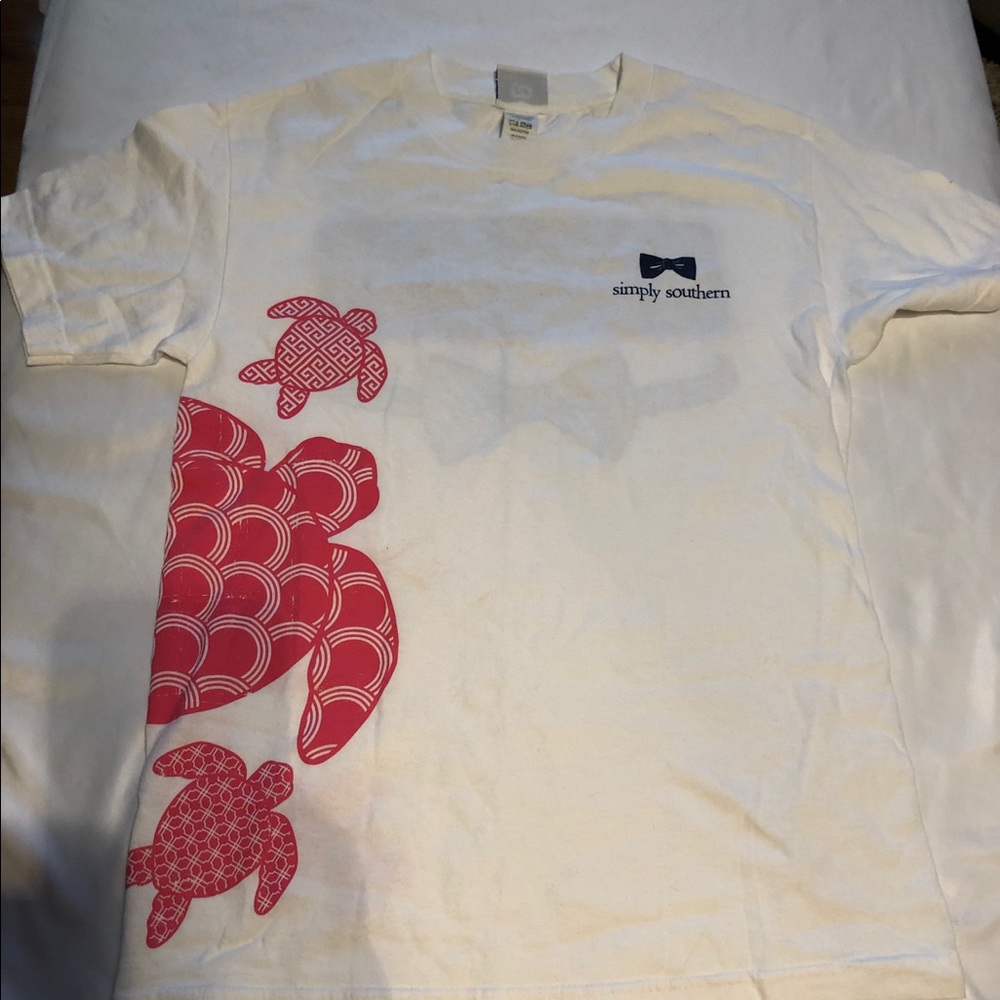 Simply Southern T-Shirt Size Small